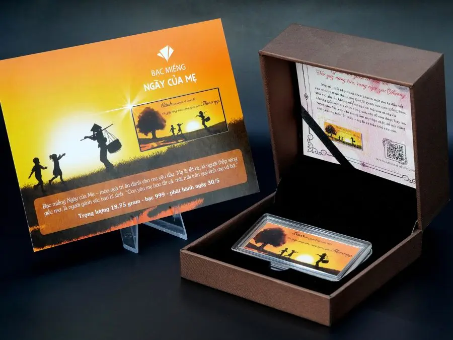 Nên mua bạc vào ngày nào