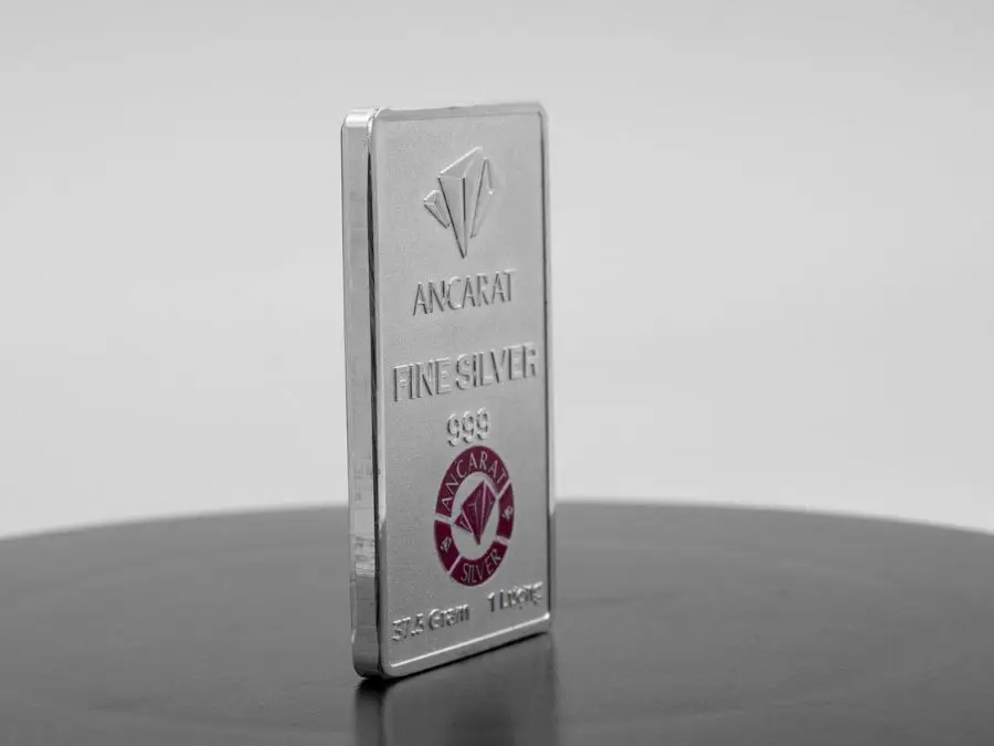 Mua bạc ta 999 nếu mục đích của bạn là đầu tư Giải đáp nên mua bạc 925 hay bạc ta