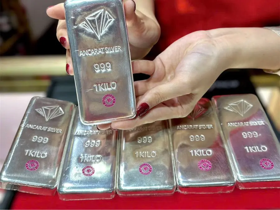 Khắc phục vấn đề bạc bị đen vô cùng đơn giản Giải đáp đeo bạc bị đen là bệnh gì